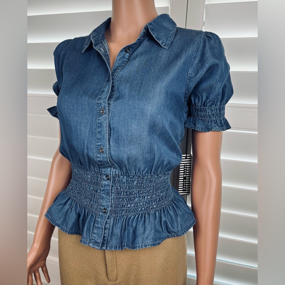 NWT- Chambray Smocked Blouse Sz S by Haute Monde - Picture 2 of 8